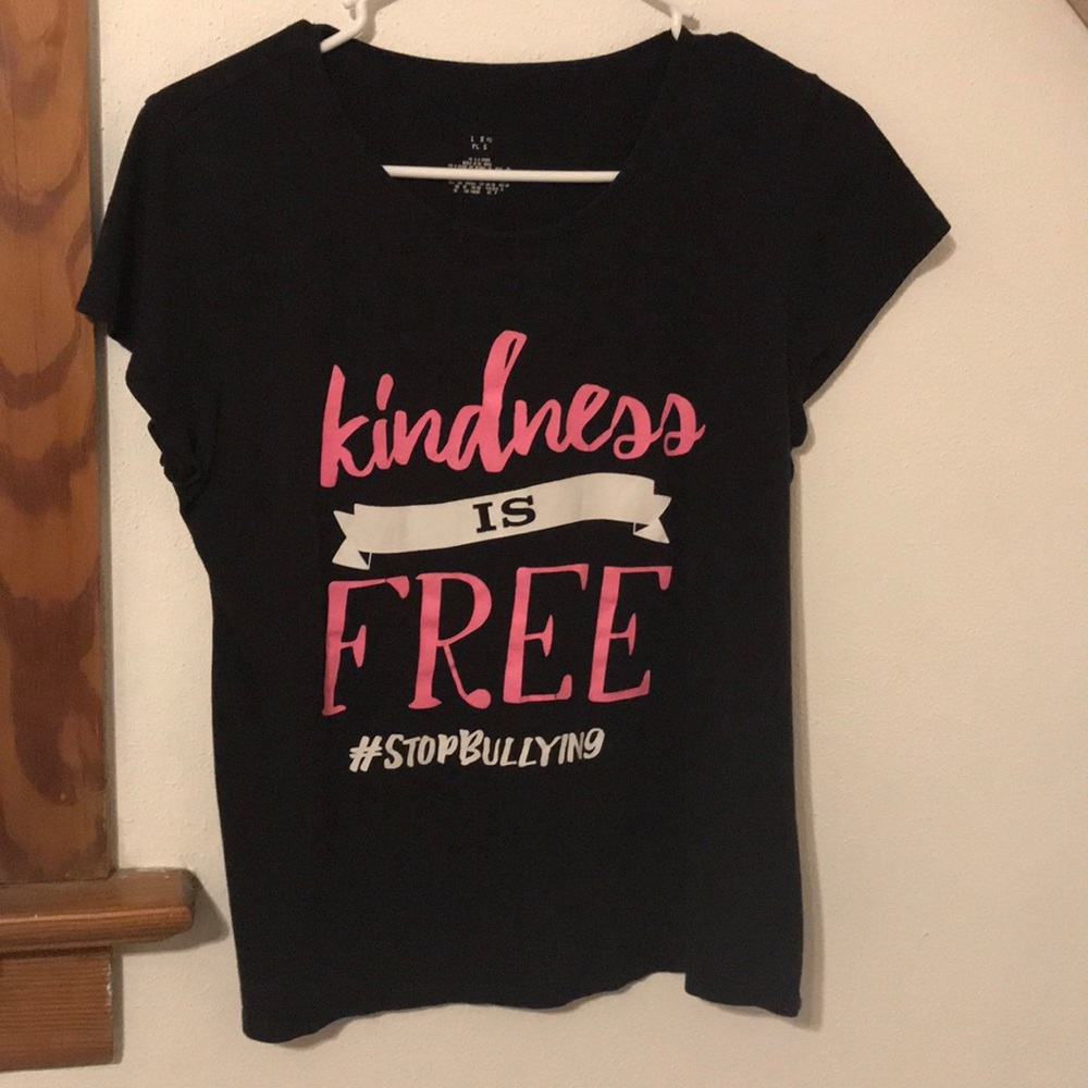 kids graphic tee